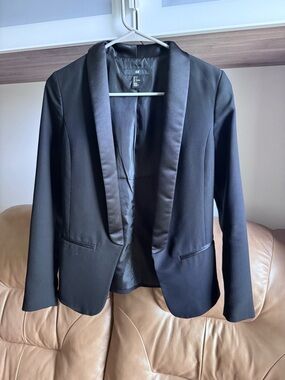 H&M Black Satin Lapel Blazer